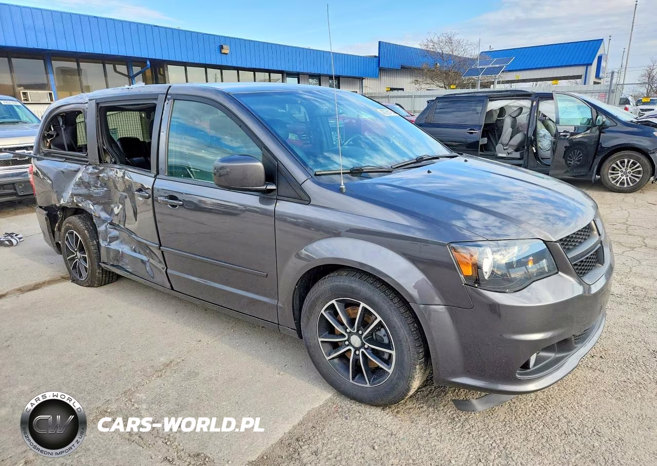 2017 Dodge Grand Caravan Gt VIN:2C4RDGEG9HR632524 - 4