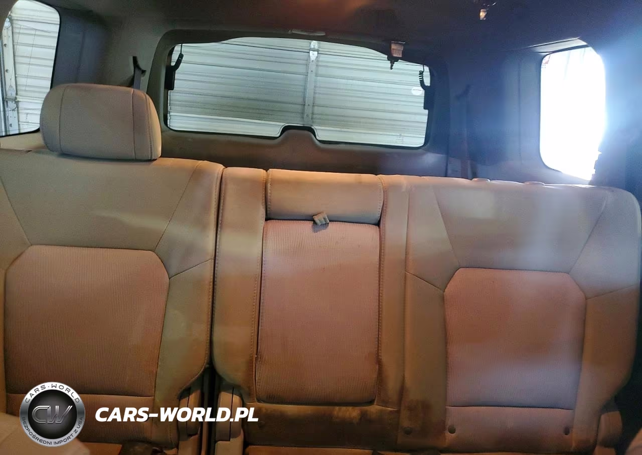 2011 Honda Pilot Ex VIN:5FNYF4H43BB106804 - 10