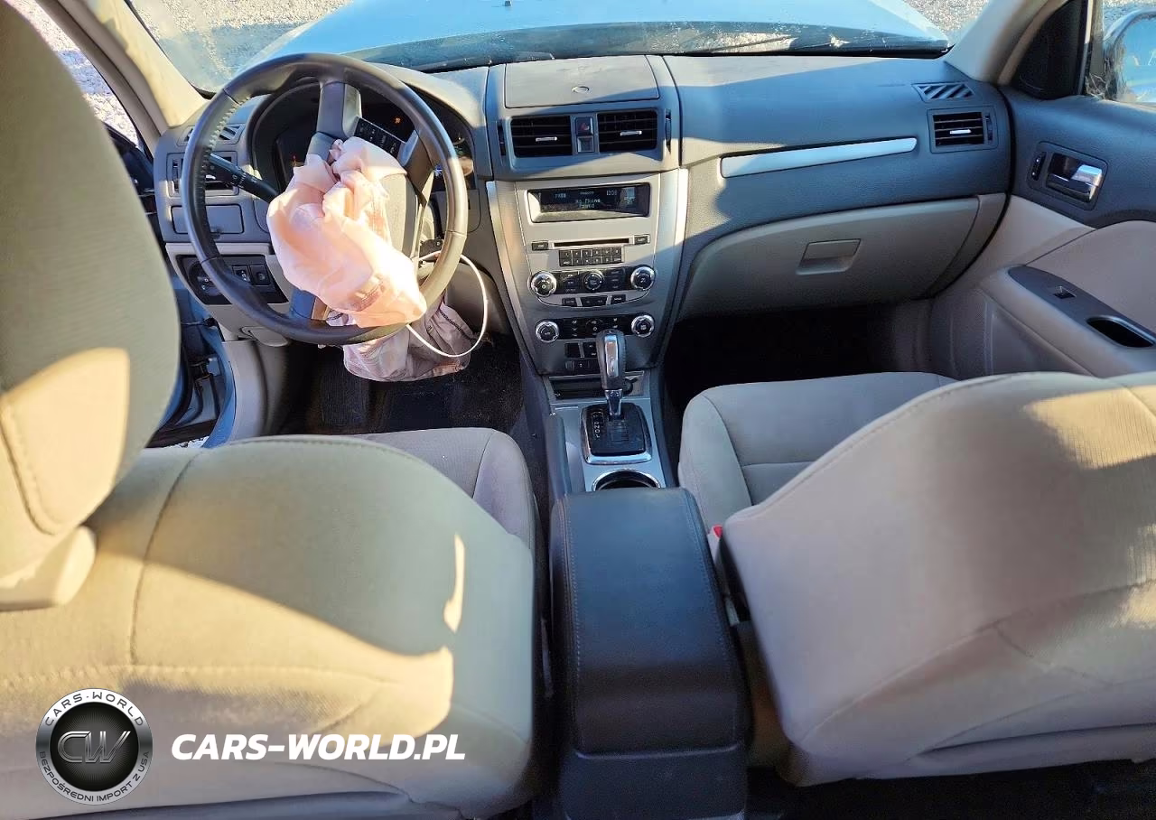 2010 Ford Fusion Hybrid VIN:3FADP0L32AR268820 - 8