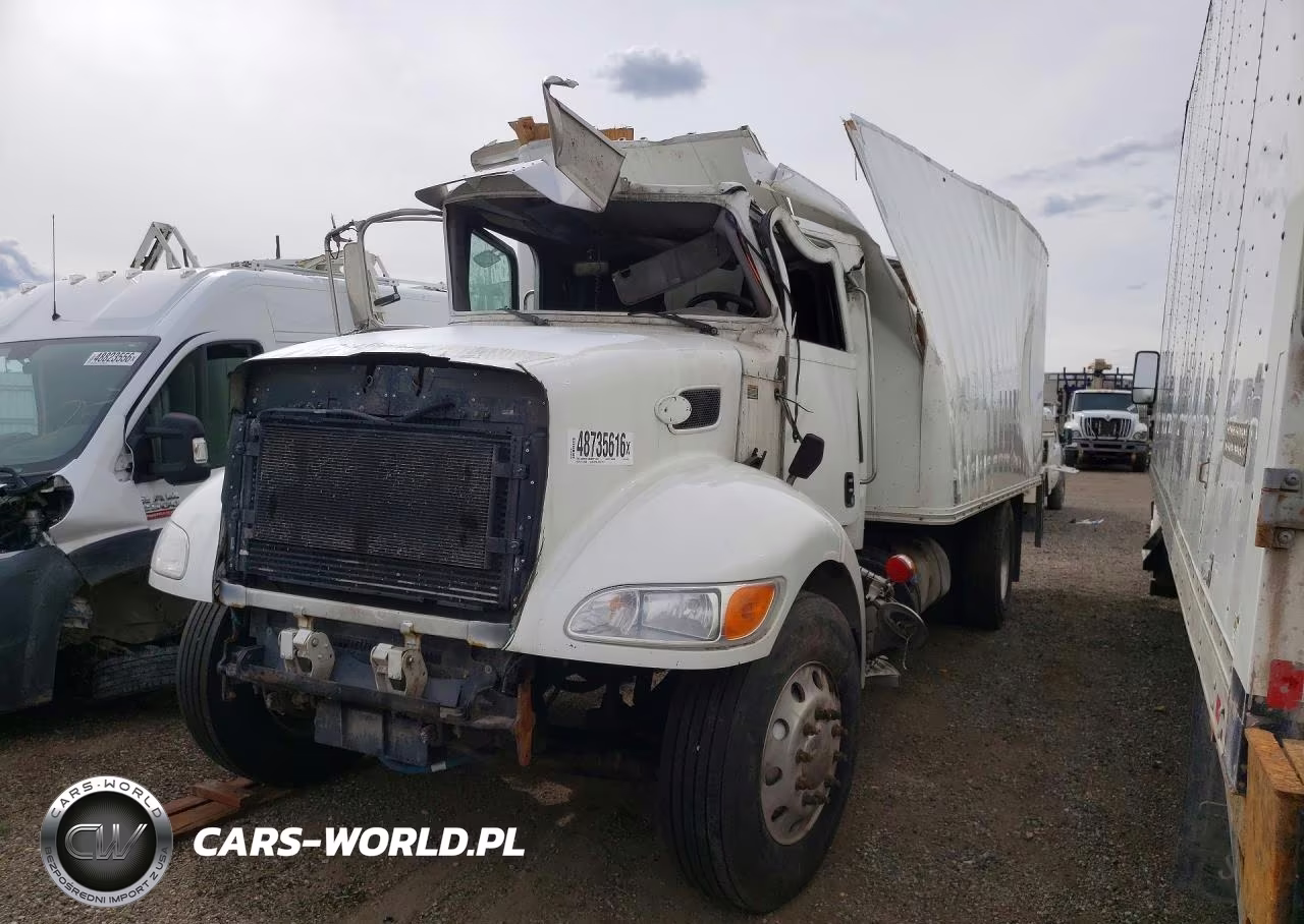 2022 Peterbilt 337 Box Truck