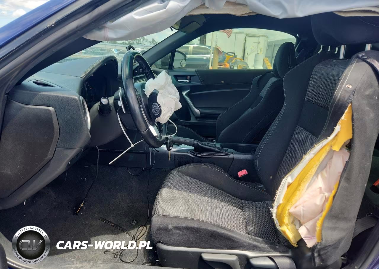 2017 Toyota 86 Base VIN:JF1ZNAA12H8701437 - 7