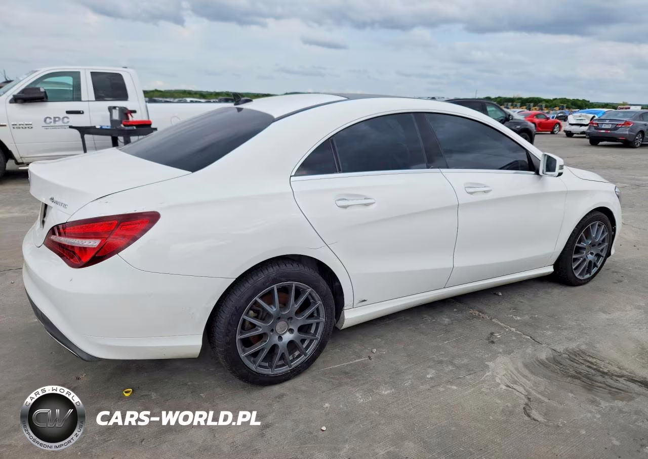 2018 Mercedes-Benz Cla 250 4Matic VIN:WDDSJ4GB8JN593251 - 3