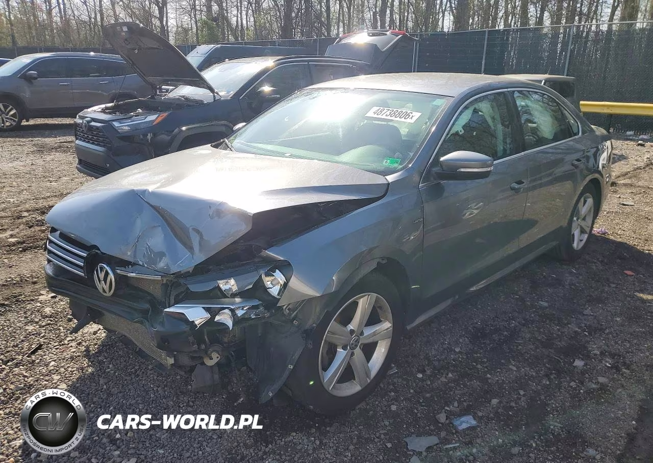 2015 Volkswagen Passat S
