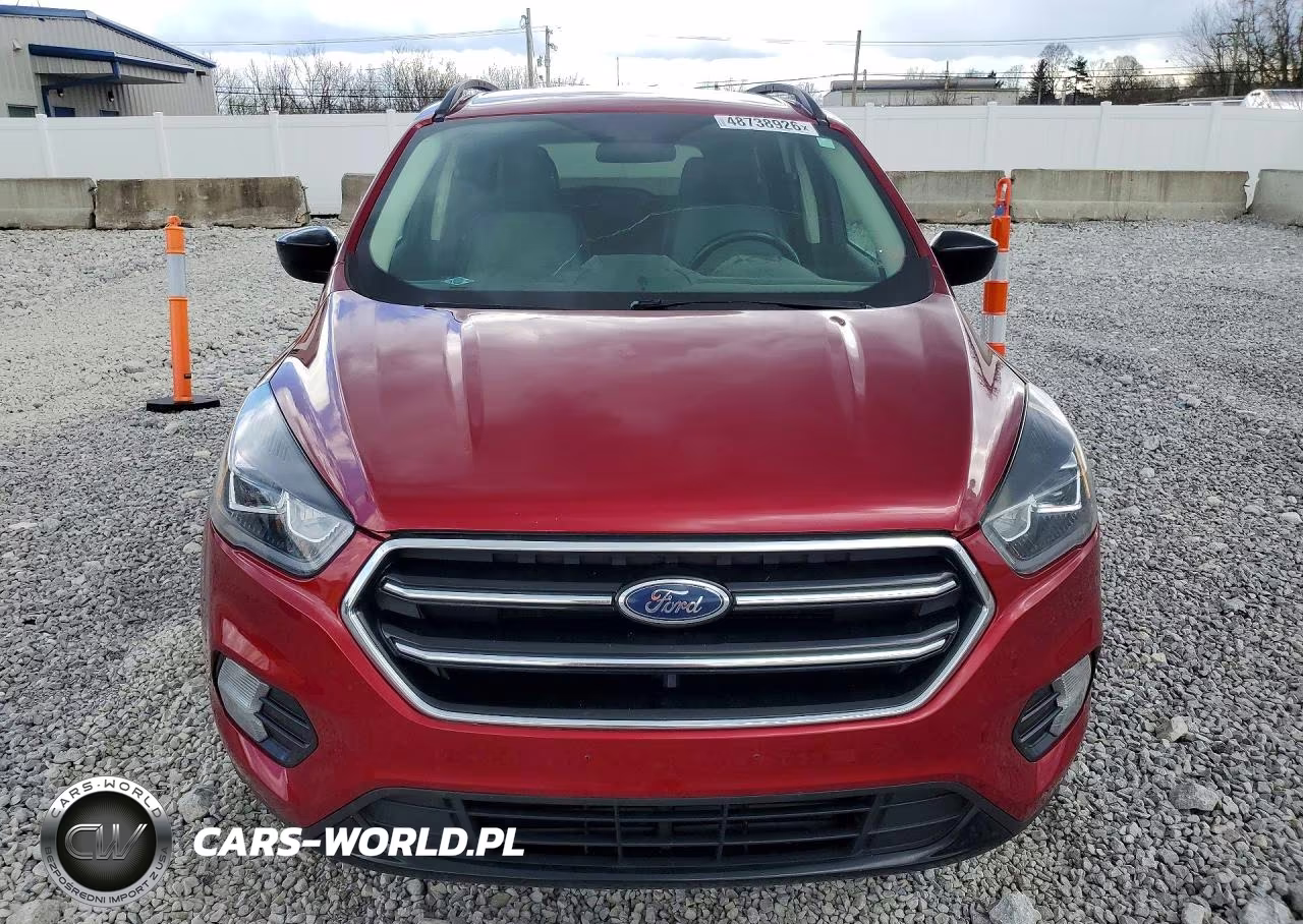 2018 Ford Escape Se VIN:1FMCU9GD9JUD33107 - 5