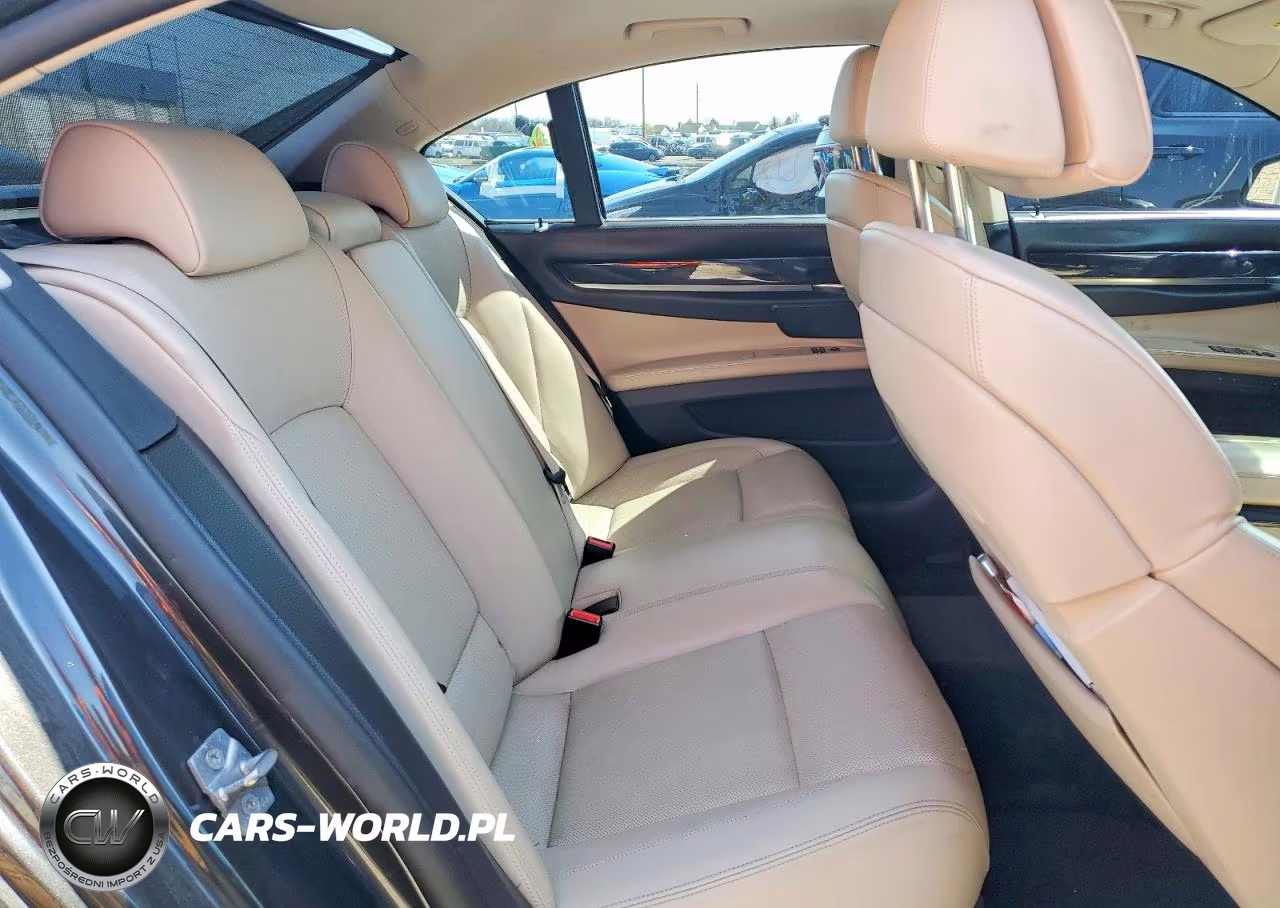 2011 BMW 750 Xi VIN:WBAKC6C5XBC395118 - 10