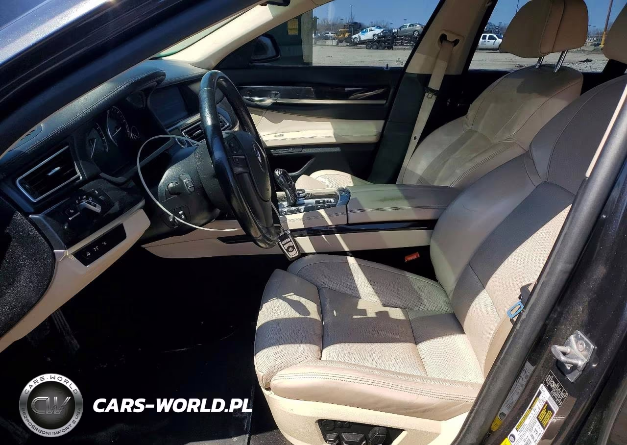2011 BMW 750 Xi VIN:WBAKC6C5XBC395118 - 7