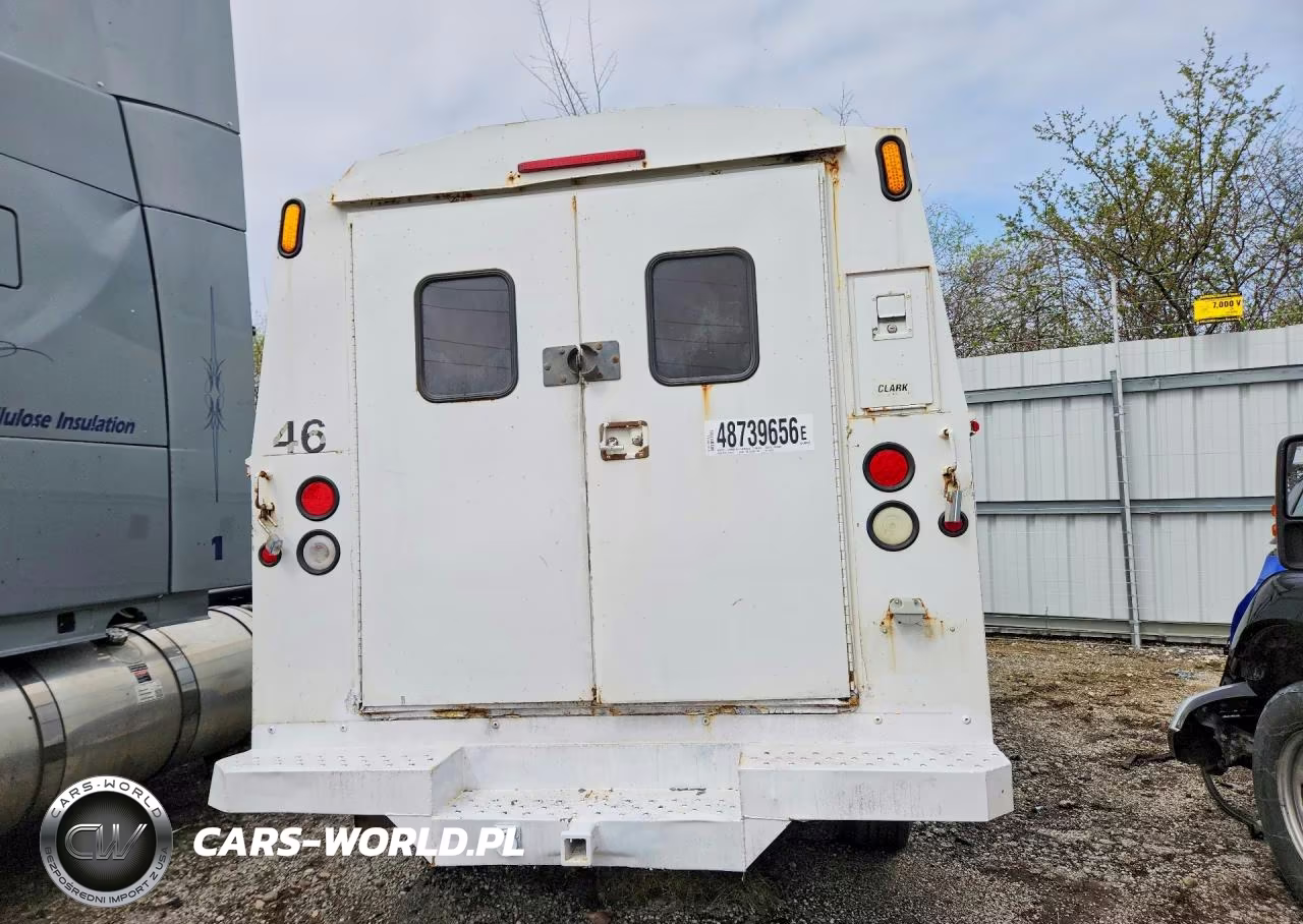 2003 Chevrolet Utility - Service Truck VIN:1GBHG31U931174573 - 6