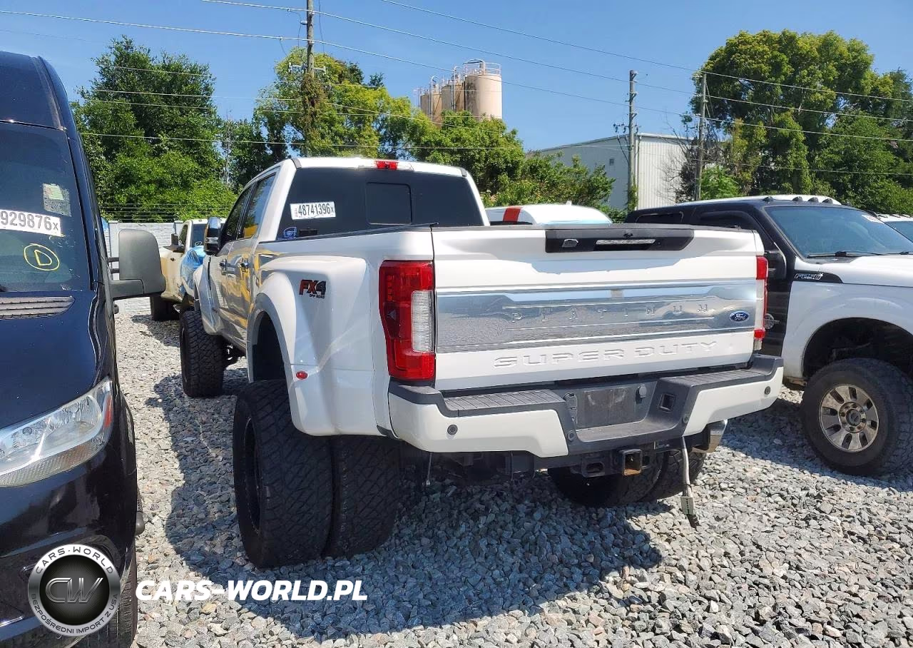 2018 Ford F450 Super Duty VIN:1FT8W4DT8JEB35907 - 3