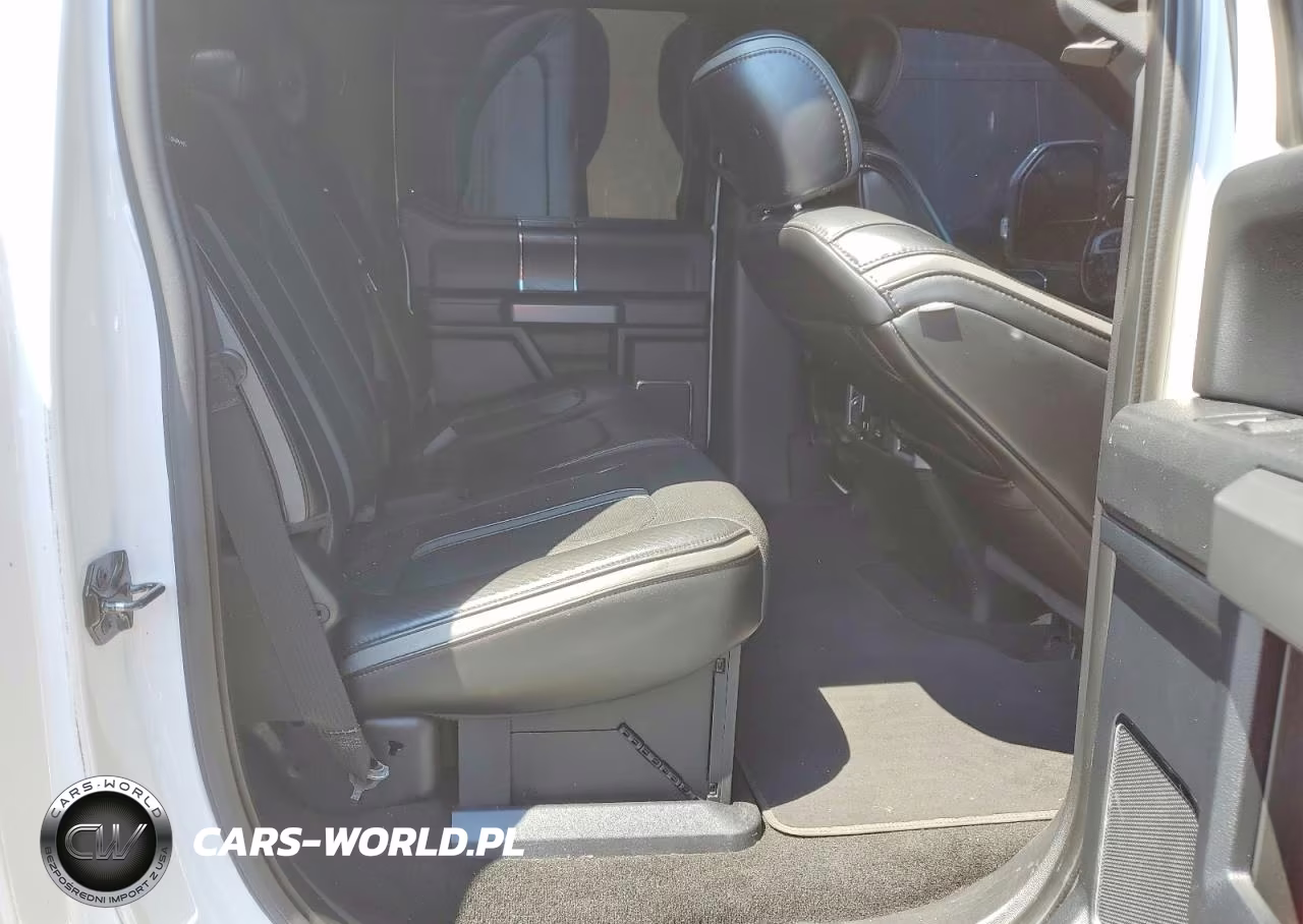 2018 Ford F450 Super Duty VIN:1FT8W4DT8JEB35907 - 6