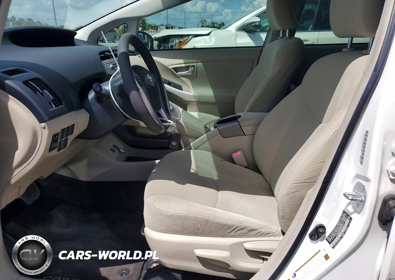 2012 Toyota Prius Two VIN:JTDKN3DU2C5399512 - 7