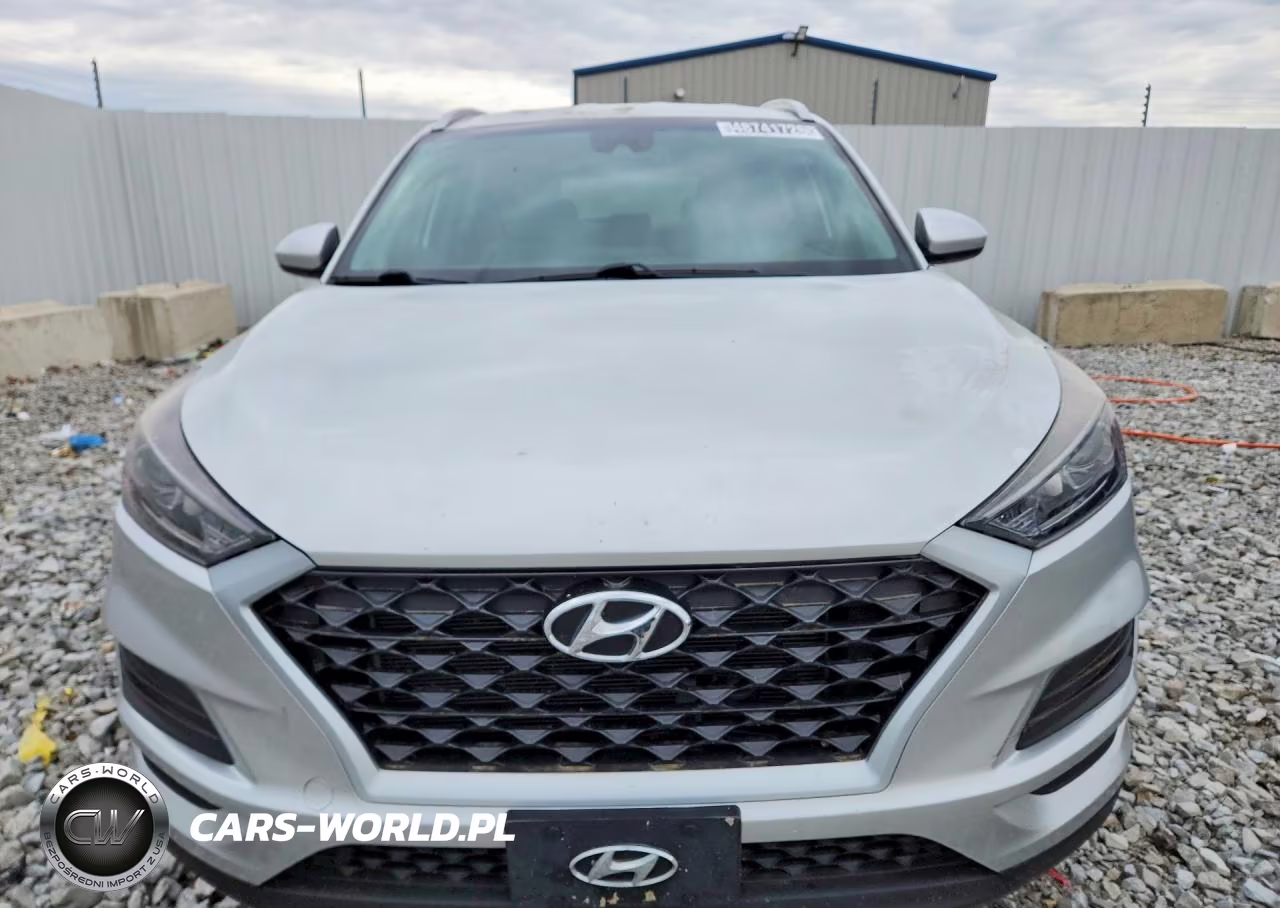 2019 Hyundai Tucson Value VIN:KM8J3CA44KU944549 - 5