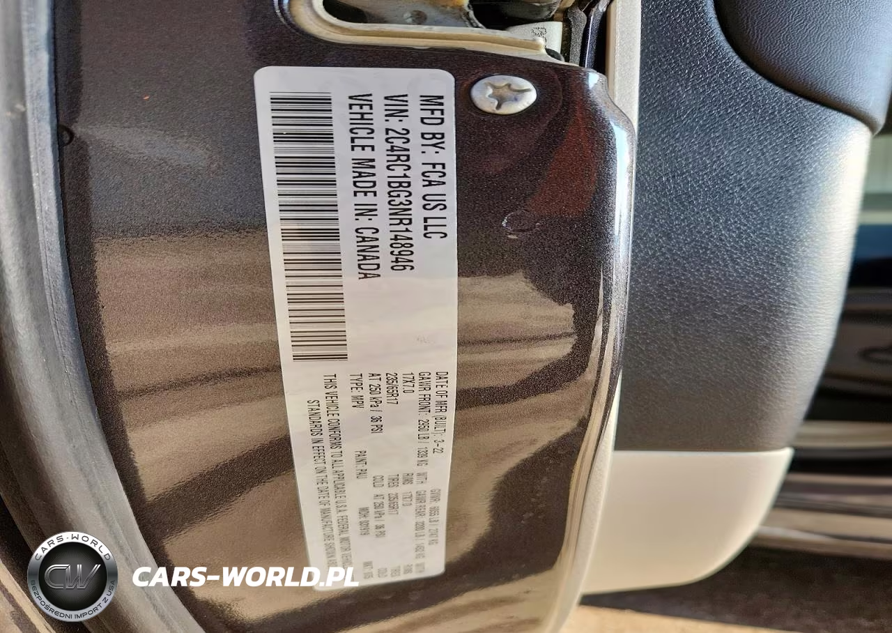 2022 Chrysler Pacifica Touring L VIN:2C4RC1BG3NR148946 - 14