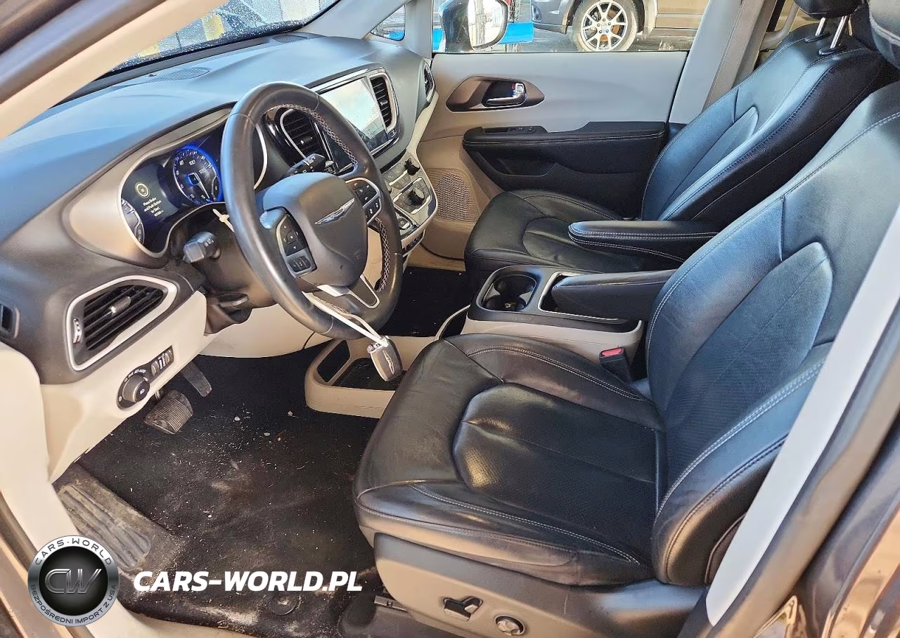 2022 Chrysler Pacifica Touring L VIN:2C4RC1BG3NR148946 - 7