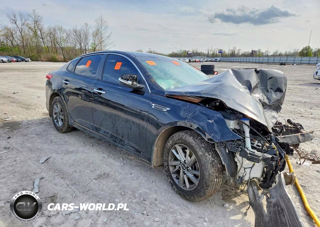 2019 Kia Optima Lx VIN:5XXGT4L37KG300087 - 4