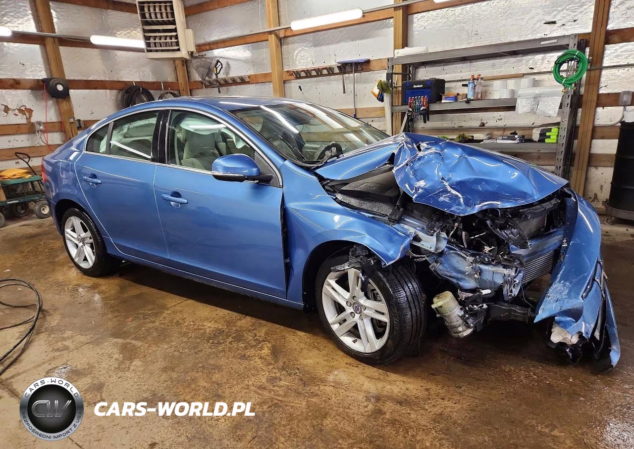 2014 Volvo S60 T5 VIN:YV1612FH3E1284333 - 4
