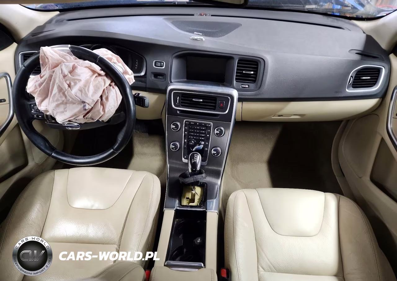 2014 Volvo S60 T5 VIN:YV1612FH3E1284333 - 8