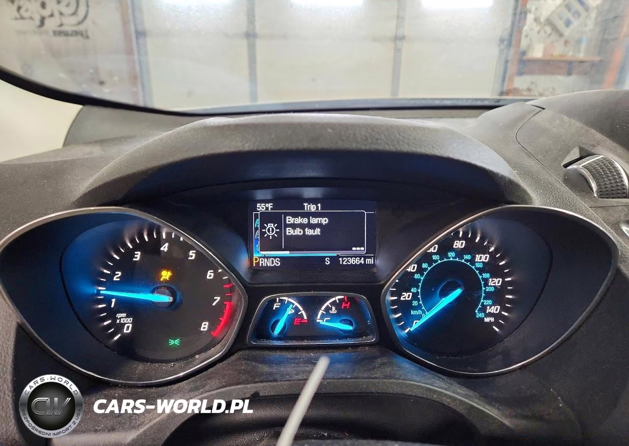 2014 Ford Escape Titanium VIN:1FMCU0J95EUB07197 - 9