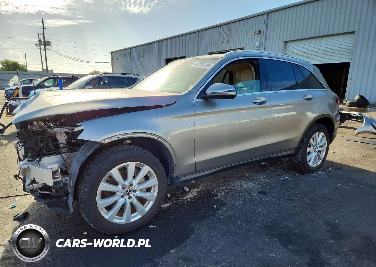2021 Mercedes-Benz Glc 300