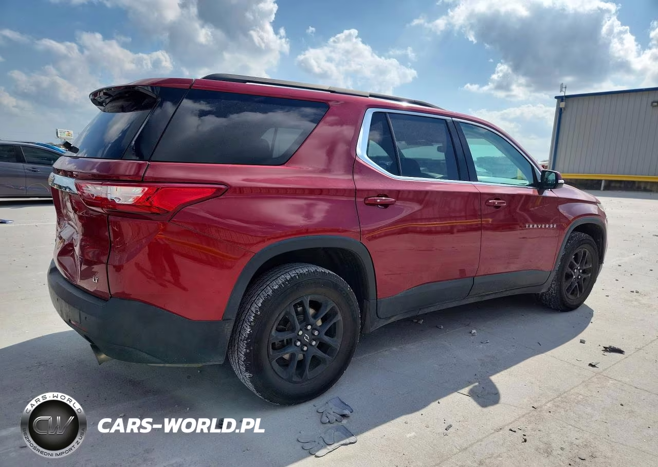 2019 Chevrolet Traverse VIN:1GNERGKW3KJ209257 - 3