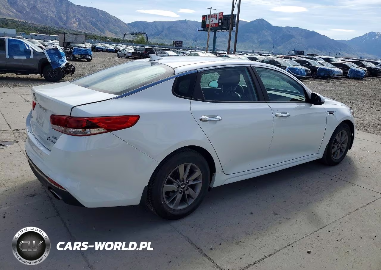 2016 Kia Optima Lx Turbo VIN:5XXGT4L10GG022610 - 3
