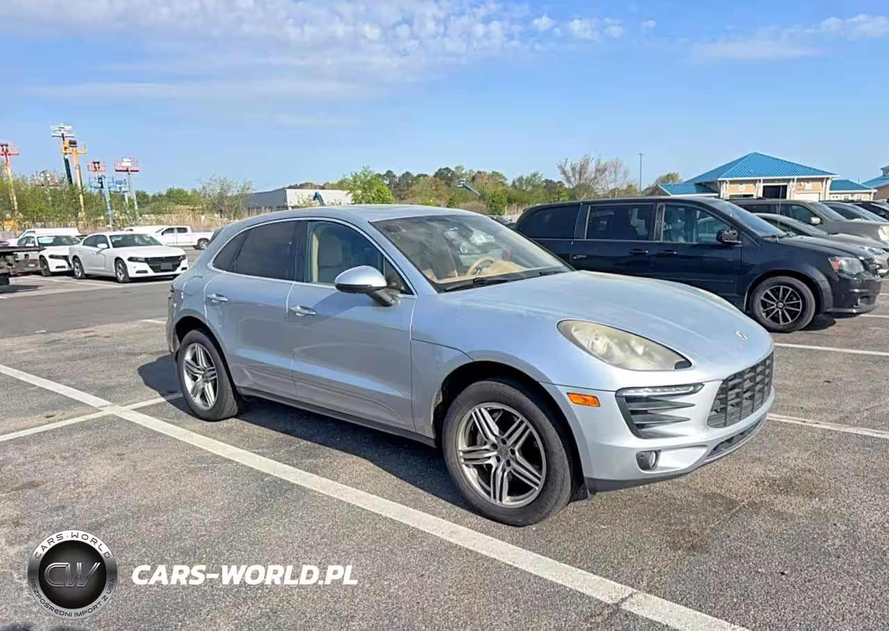 2015 Porsche Macan S