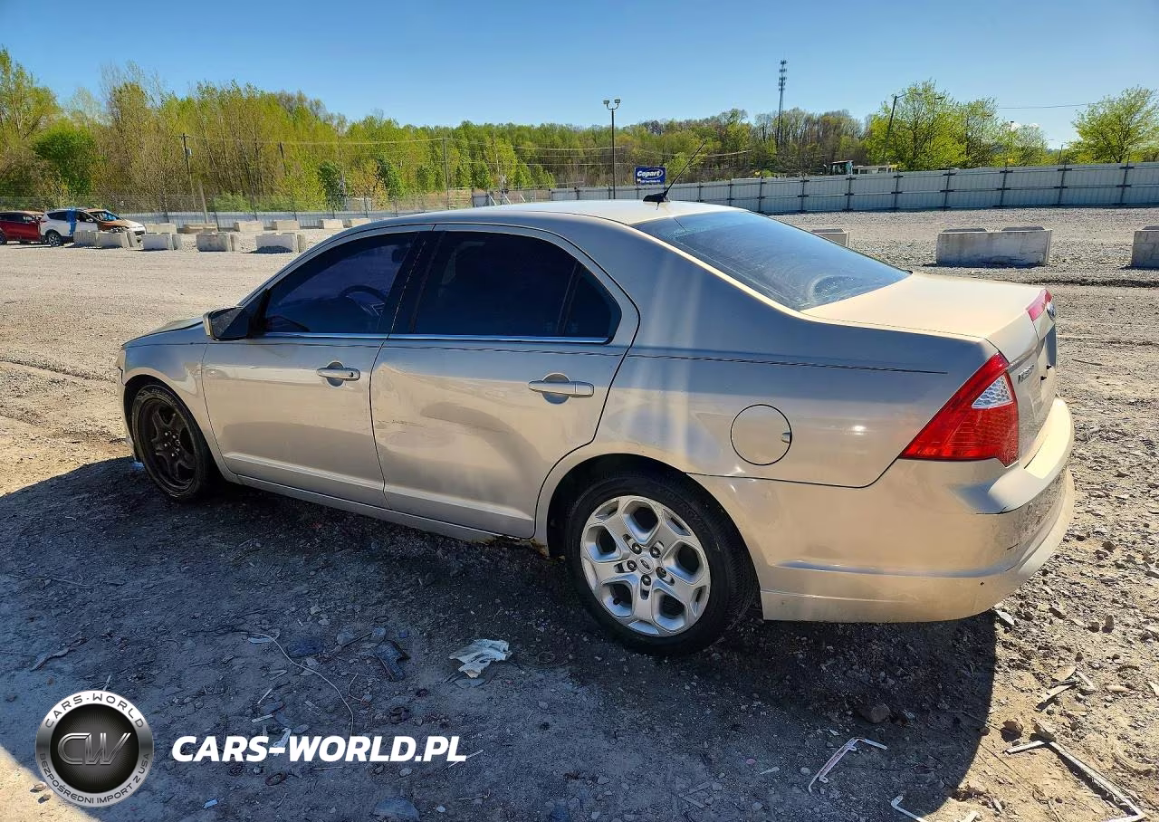 2010 Ford Fusion Se VIN:3FAHP0HA0AR324083 - 2