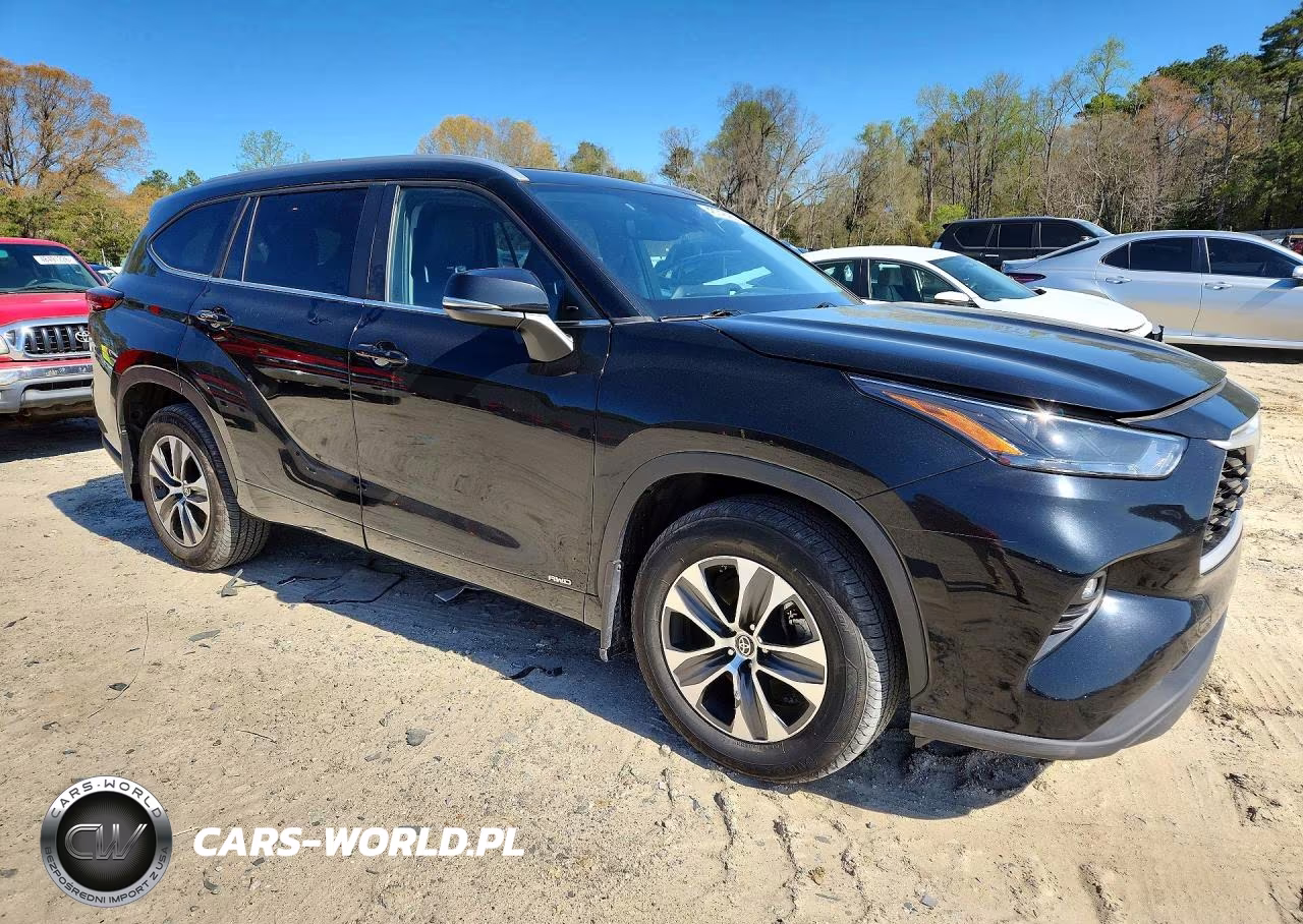 2023 Toyota Highlander Hybrid Xle VIN:5TDKBRCH2PS116025 - 4