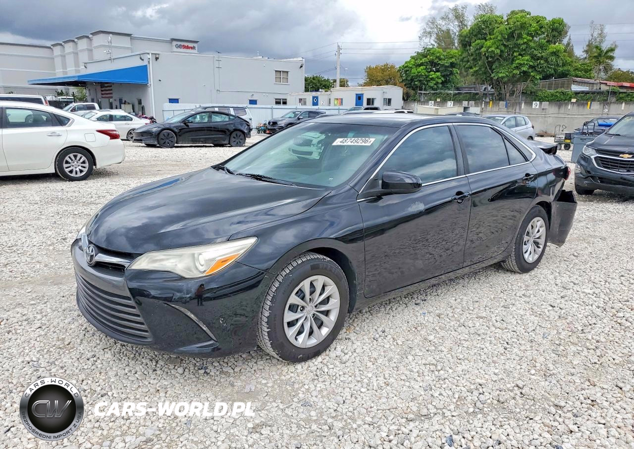 2016 Toyota Camry Le