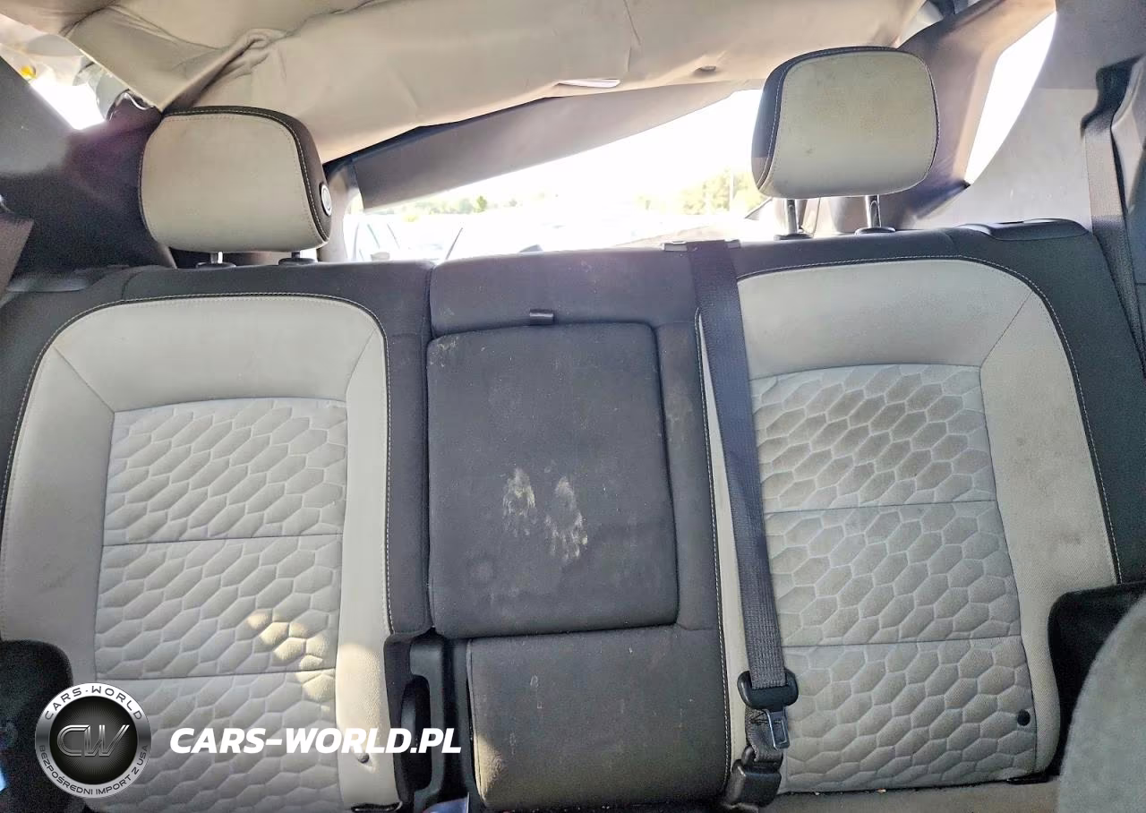 2019 Chevrolet Equinox Lt VIN:2GNAXJEVXK6255718 - 10