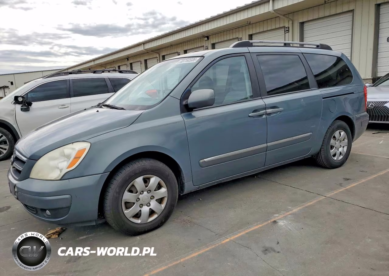 2007 Hyundai Entourage Gls