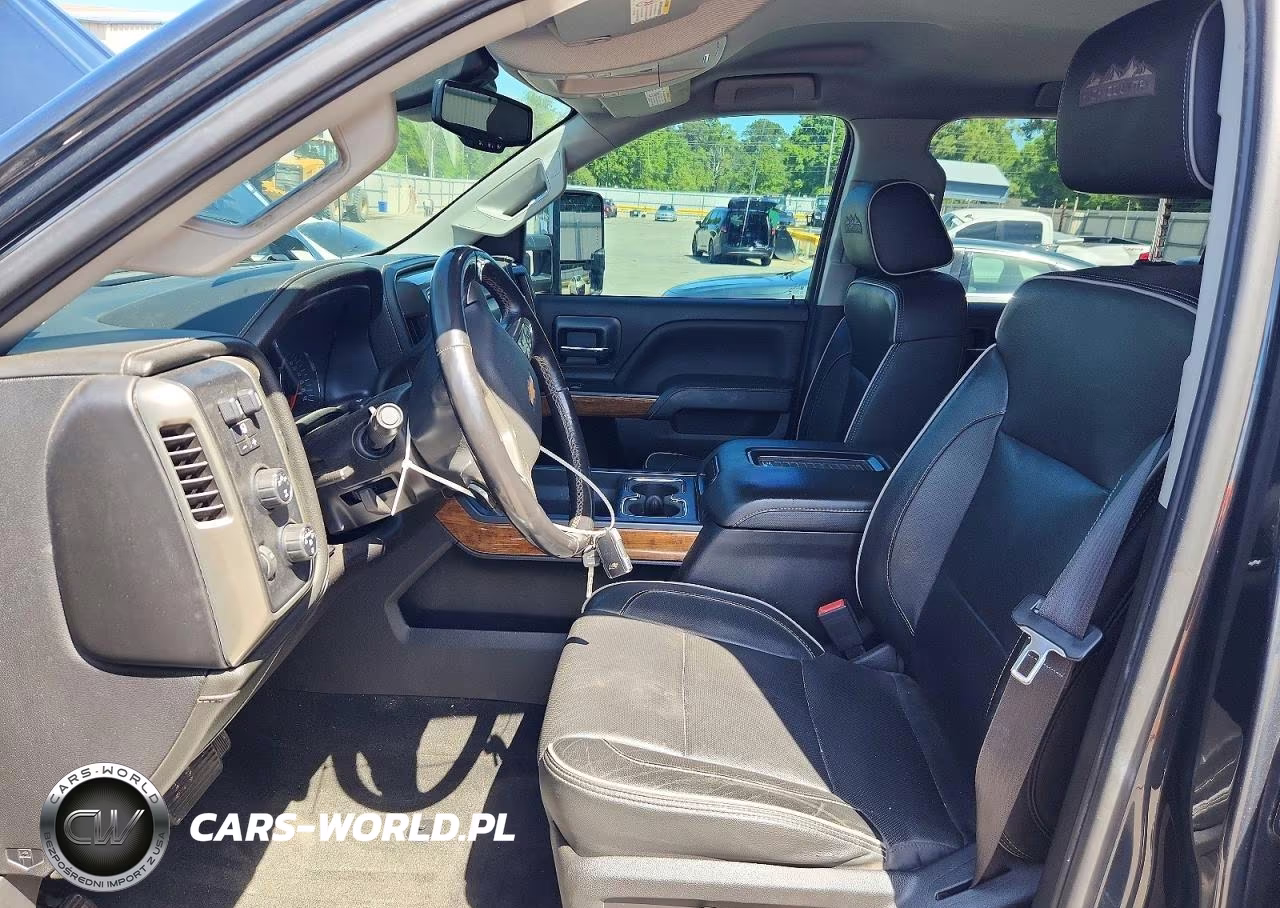2018 Chevrolet Silverado K2500 High Country VIN:1GC1KXEY2JF225444 - 7