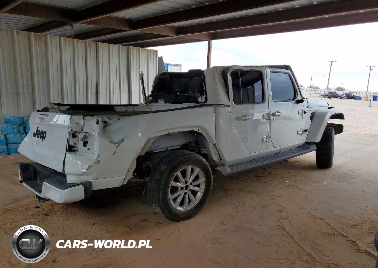2022 Jeep Gladiator Overland VIN:1C6HJTFG4NL130575 - 3