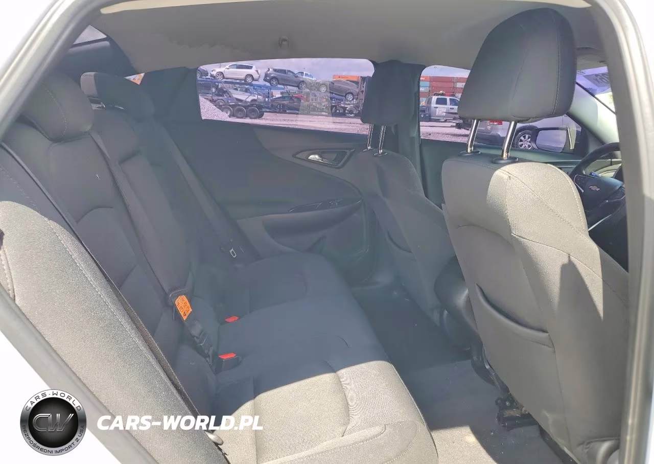 2017 Chevrolet Malibu Ls VIN:1G1ZB5ST6HF128752 - 10