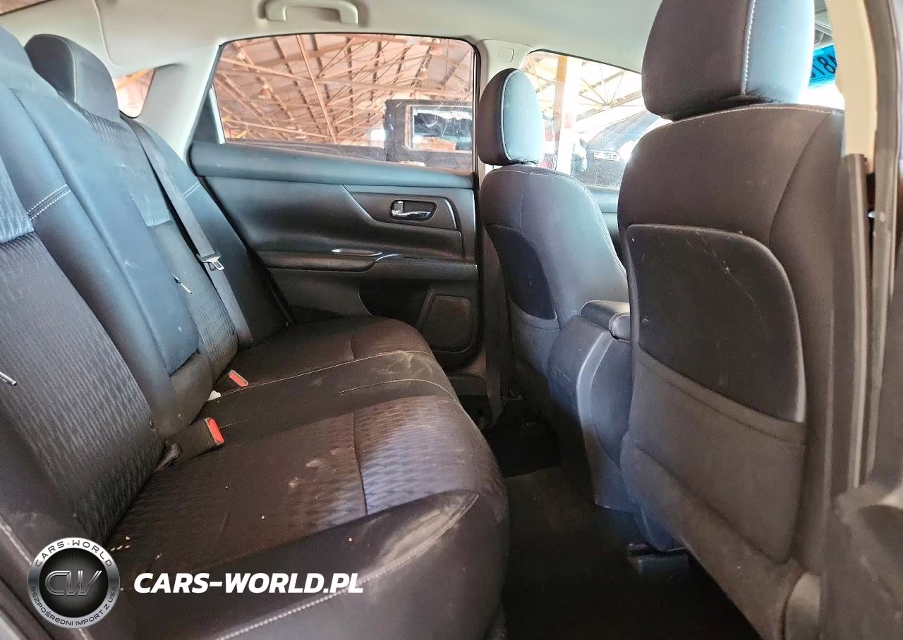 2017 Nissan Altima 2.5 S VIN:1N4AL3AP8HN366673 - 10
