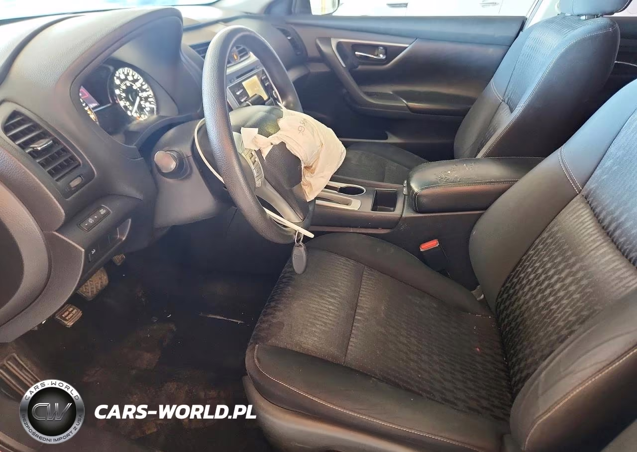 2017 Nissan Altima 2.5 S VIN:1N4AL3AP8HN366673 - 7