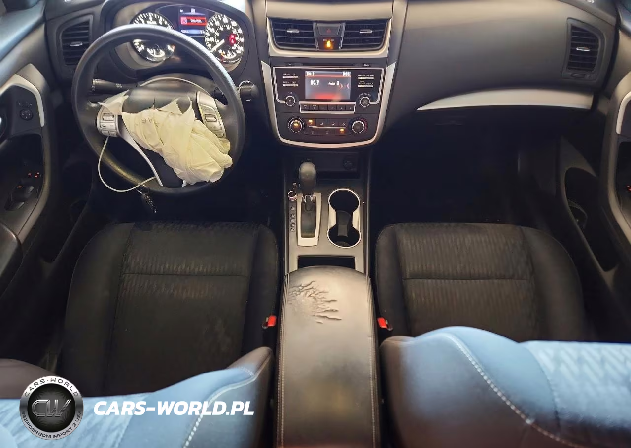 2017 Nissan Altima 2.5 S VIN:1N4AL3AP8HN366673 - 8