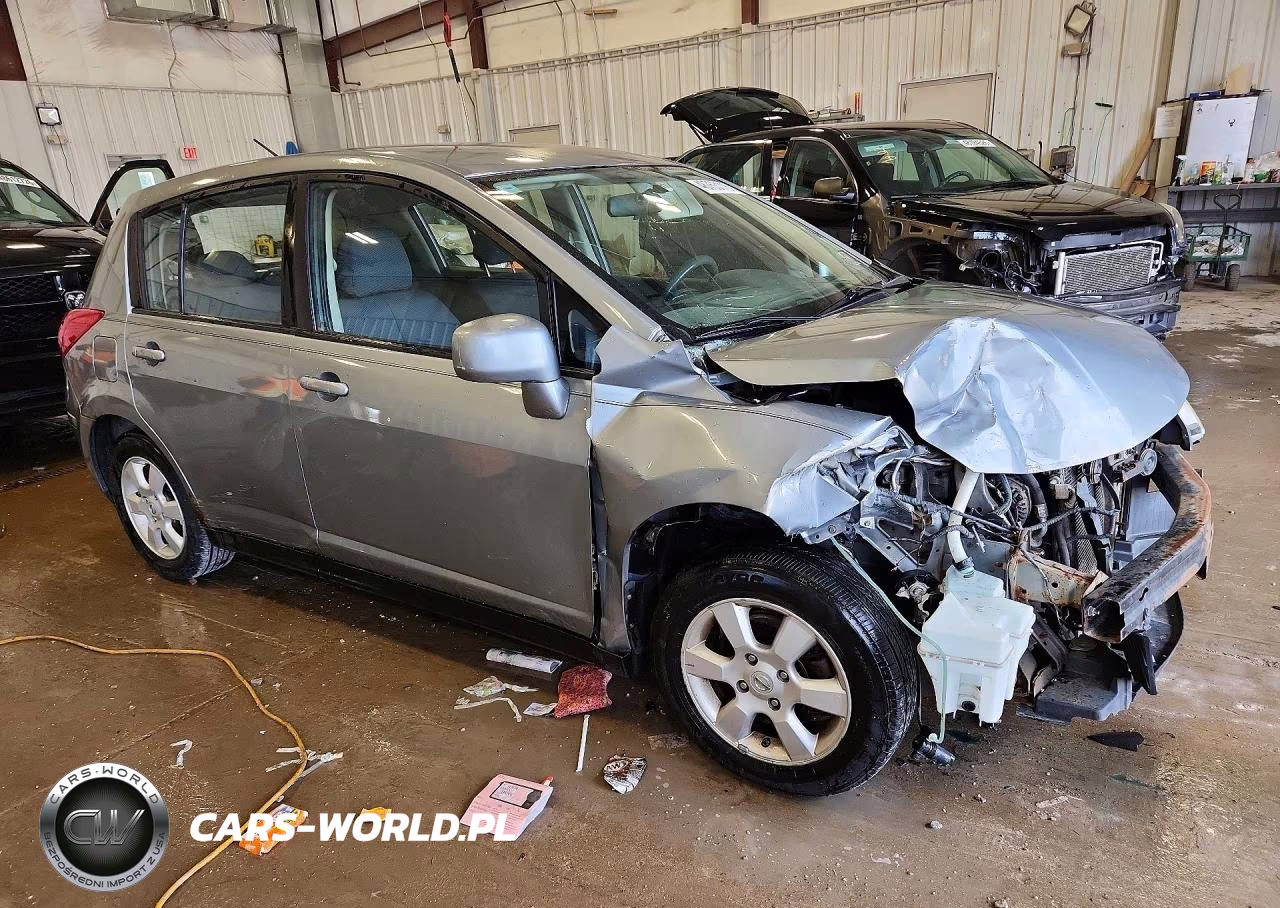2008 Nissan Versa 1.8 S VIN:3N1BC13E98L399182 - 4