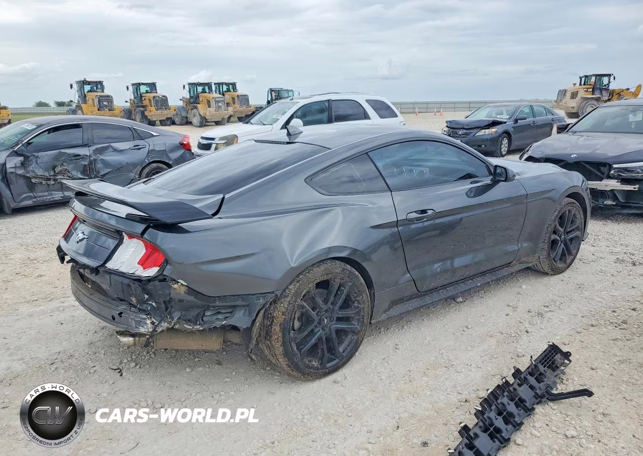 2020 Ford Mustang VIN:1FA6P8TH6L5178711 - 3