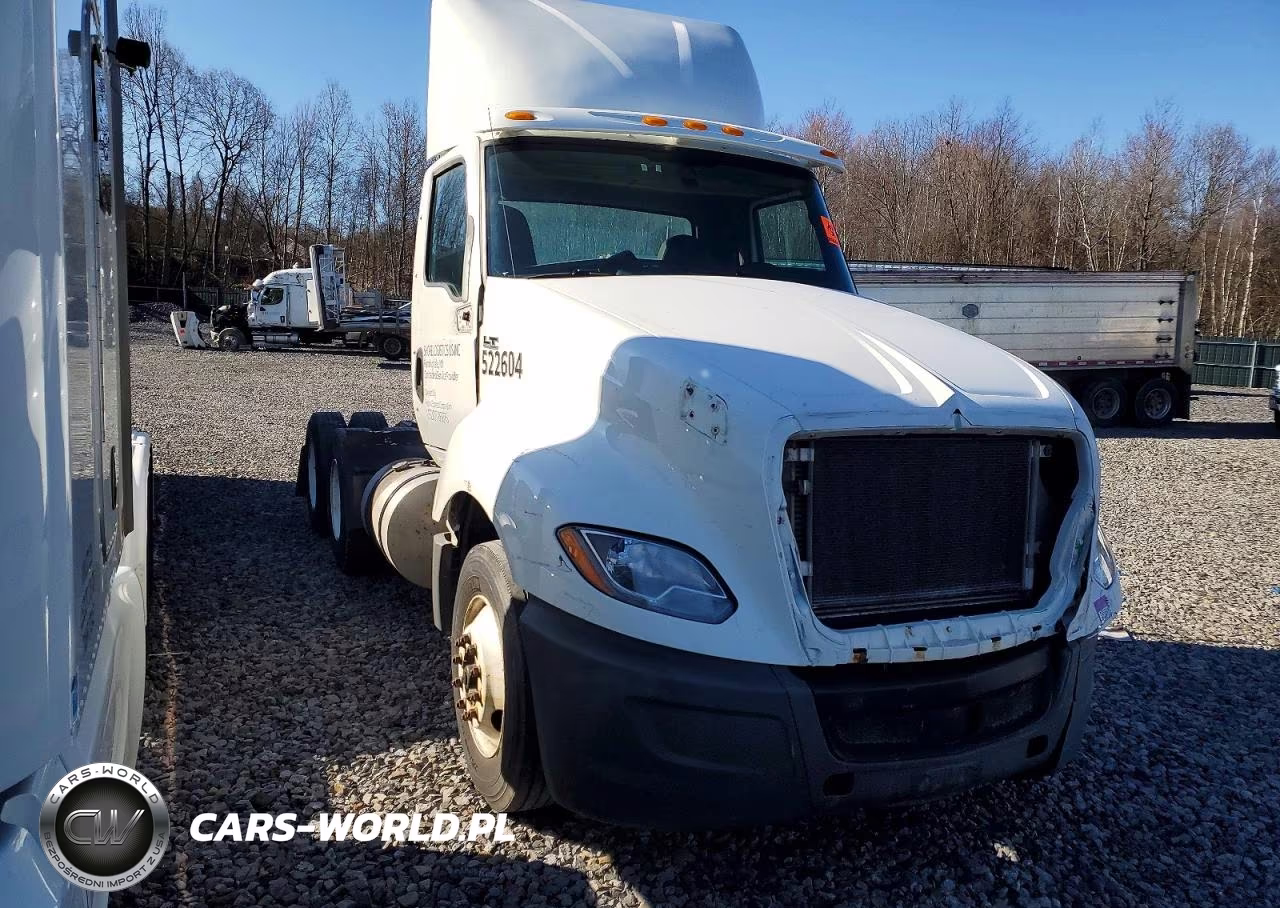2018 International Lt625 Semi Truck