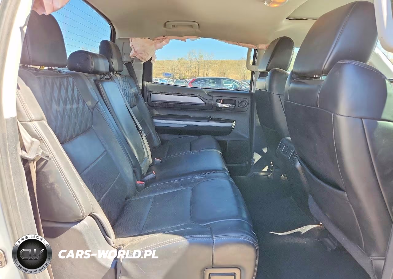 2019 Toyota Tundra Platinum VIN:5TFAY5F17KX811797 - 11