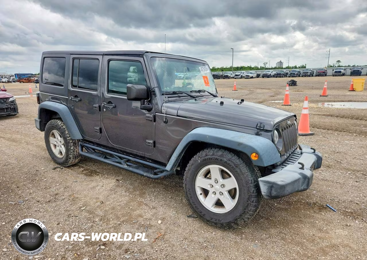 2017 Jeep Wrangler Unlimited Sport VIN:1C4BJWDG2HL517360 - 4