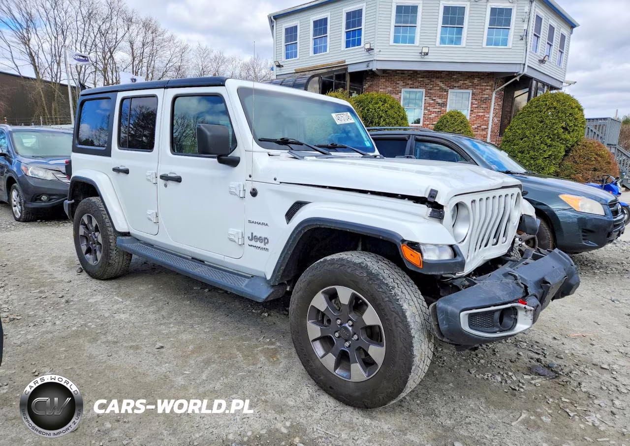 2018 Jeep Wrangler Unlimited Sahara VIN:1C4HJXEG3JW299870 - 4