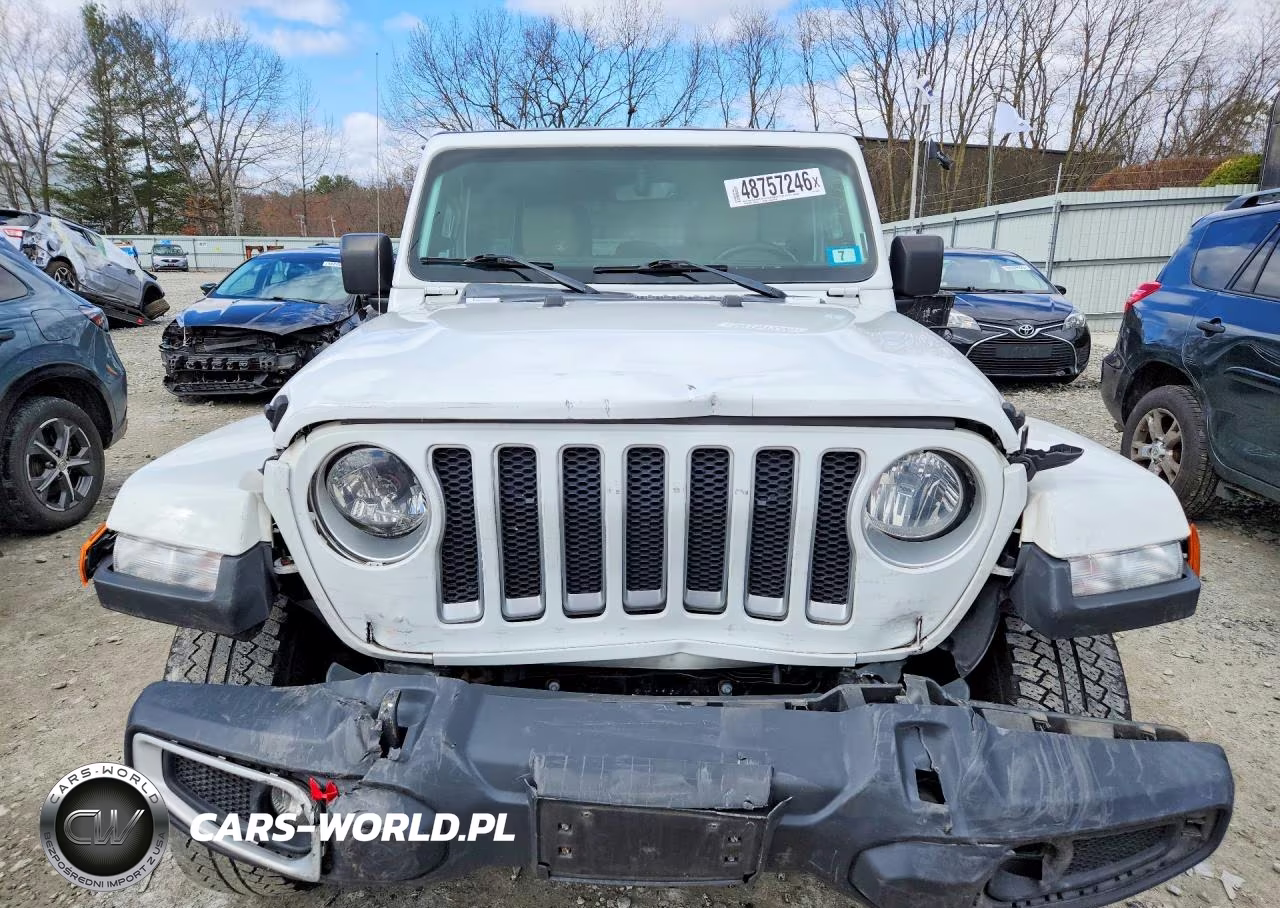 2018 Jeep Wrangler Unlimited Sahara VIN:1C4HJXEG3JW299870 - 5