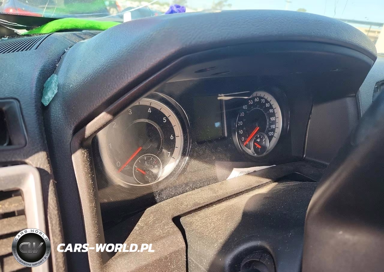 2018 Ram 1500 Slt VIN:1C6RR6GT5JS173588 - 9