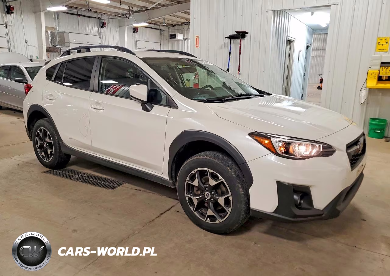 2018 Subaru Crosstrek Premium VIN:JF2GTADC3J8273499 - 4