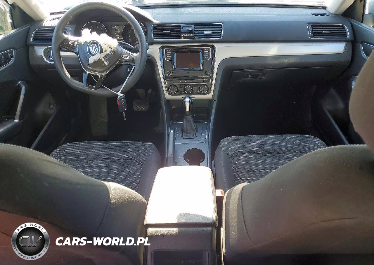 2018 Volkswagen Pasaat VIN:1VWAA7A39JC016083 - 8