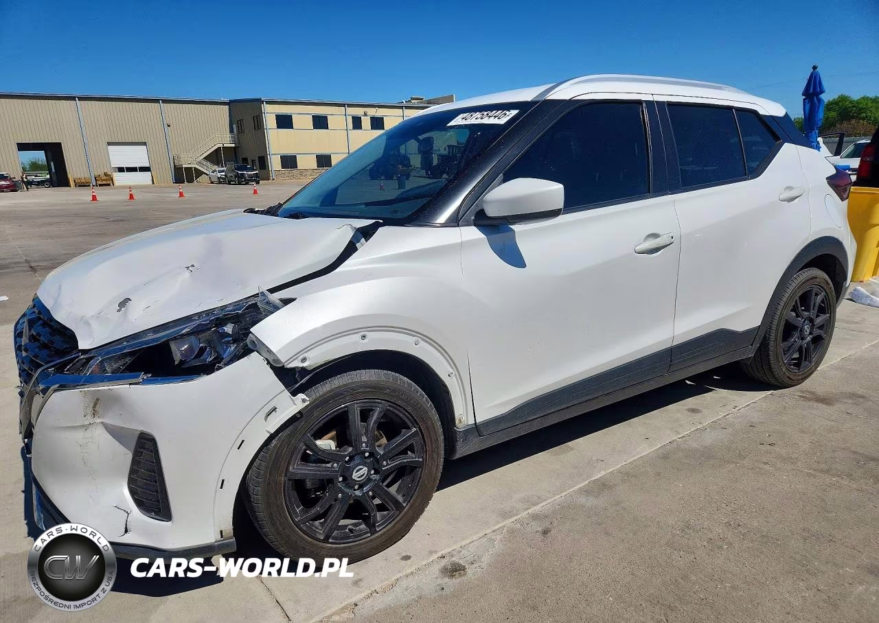 2021 Nissan Kicks Sv