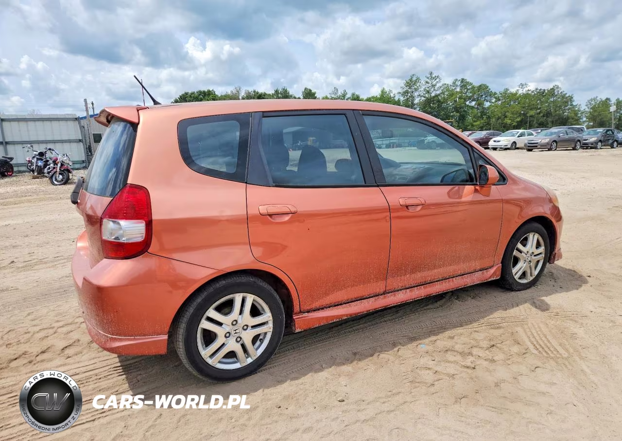 2007 Honda Fit S VIN:JHMGD37667S055175 - 3