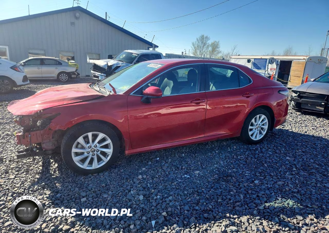 2023 Toyota Camry Le