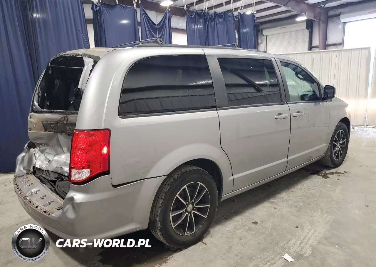 2018 Dodge Grand Caravan Gt VIN:2C4RDGEG2JR344544 - 3